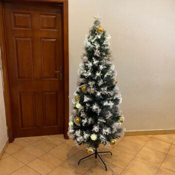 Peme per Krishtlindje (240cm) - me Dege me Bore, Topa Dekorues & Drita LED